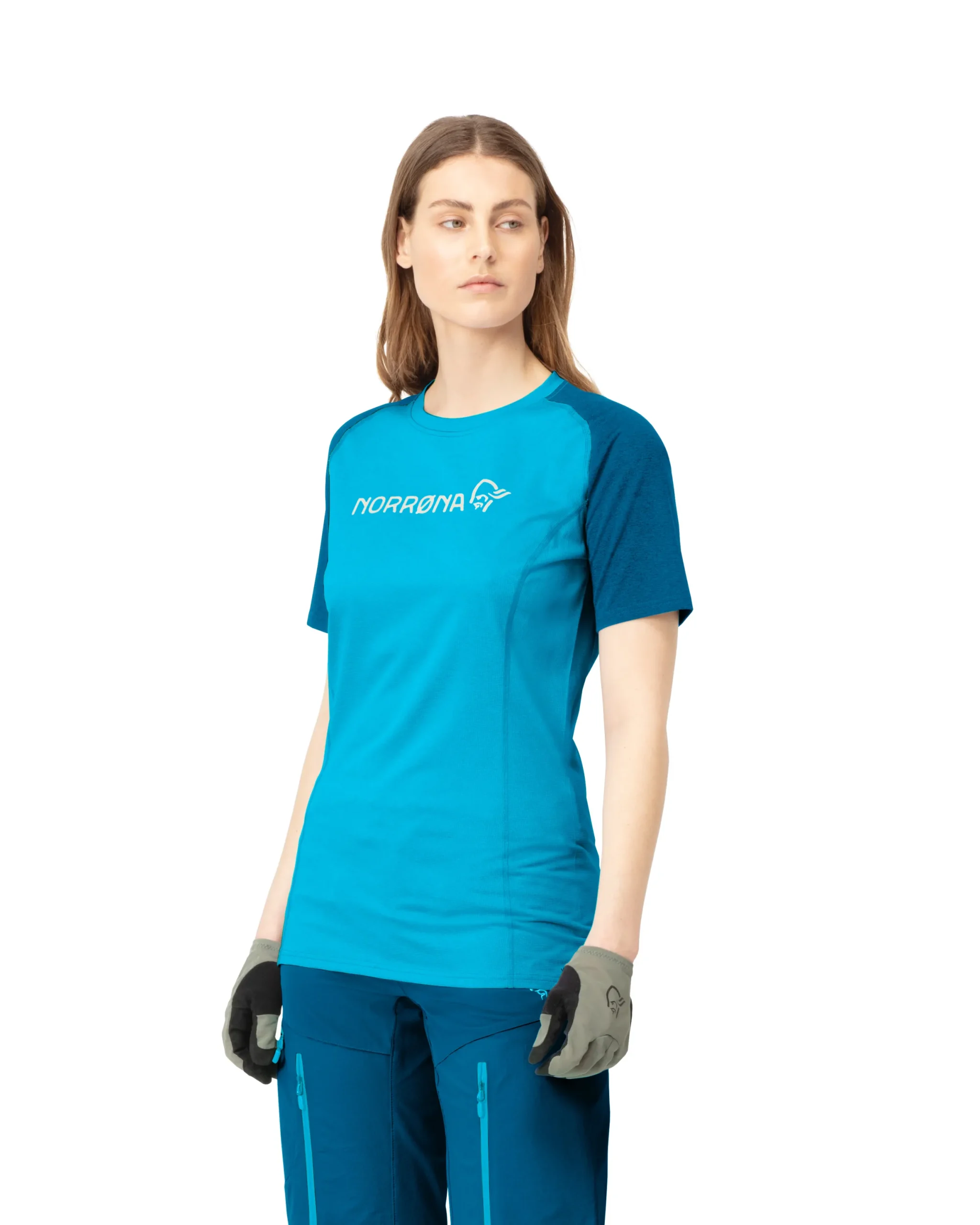 fjr_equaliser_lightweight_2-3.webp Sale Fjørå Equaliser Lightweight T-Shirt (W) Damen T-Shirts/Lange Ärmel