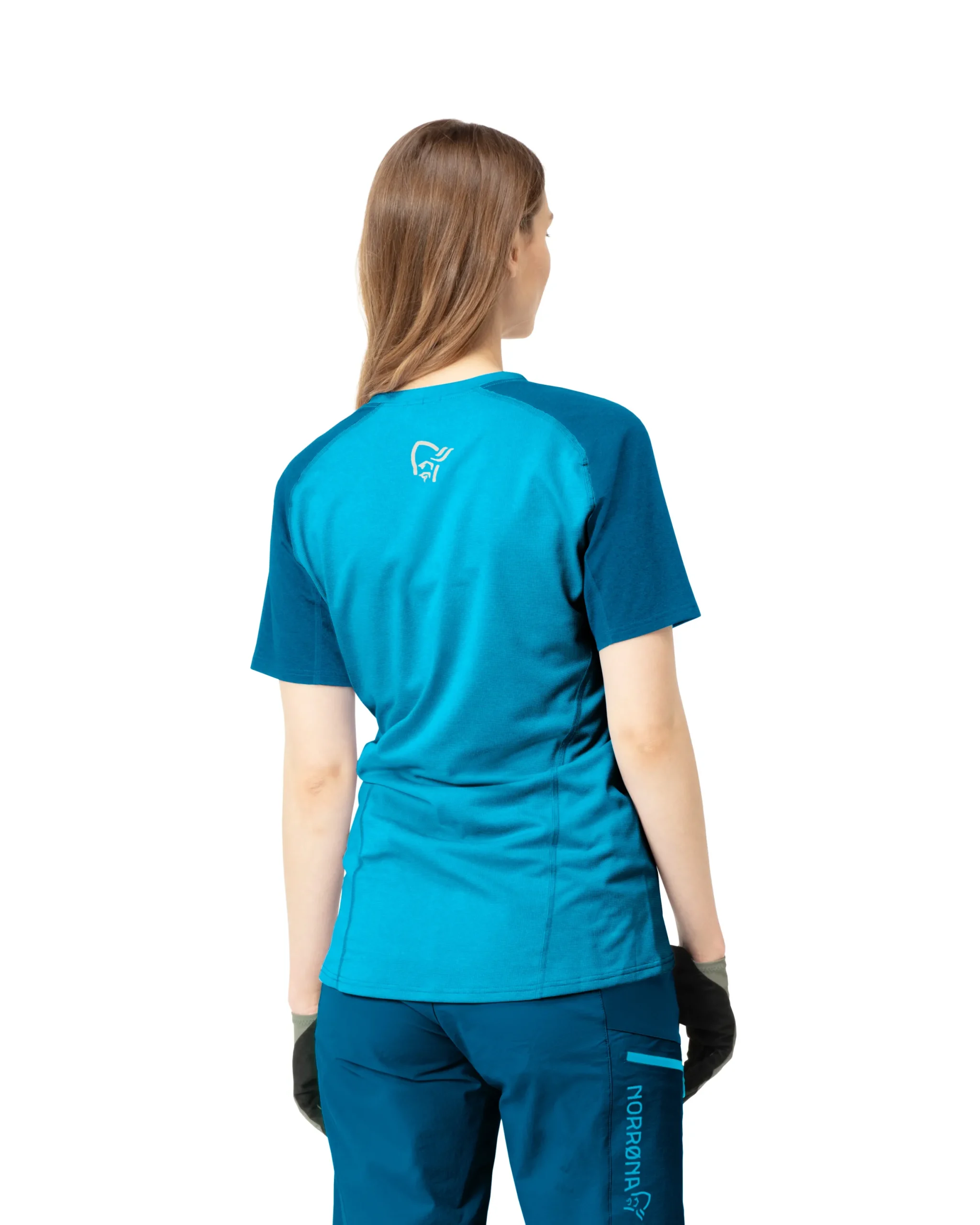 fjr_equaliser_lightweight_6-3.webp Sale Fjørå Equaliser Lightweight T-Shirt (W) Damen T-Shirts/Lange Ärmel